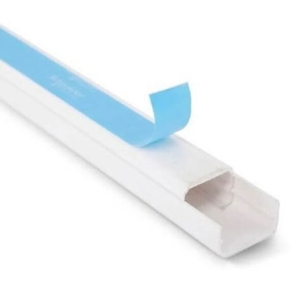Canaleta autoadhesiva 10mm x 10mm x 2m