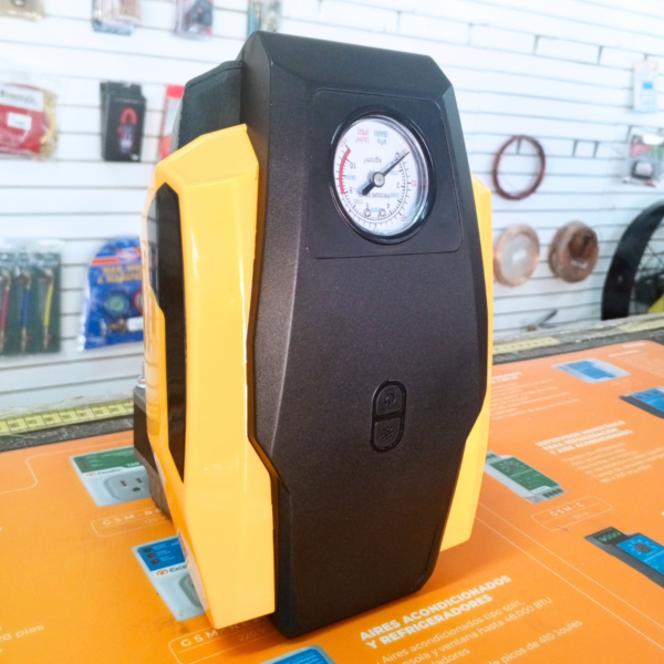 COMPRESOR DE AIRE PORTÁTIL ELÉCTRICO DE 12V, BOMBA INFLADO DE NEUMÁTICOS KOBATEX CON PANTALLA ANALÓGICA DE 22 CILINDROS - Imagen 4